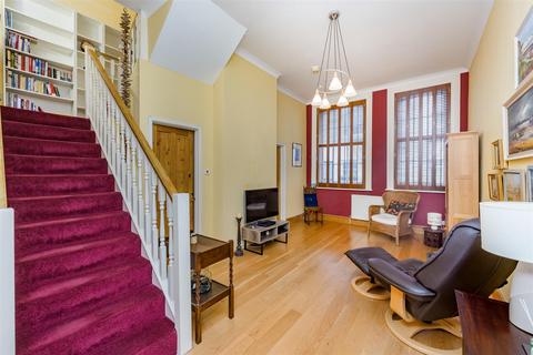 2 bedroom house for sale, Gloucester Road, North Lanes, Brighton