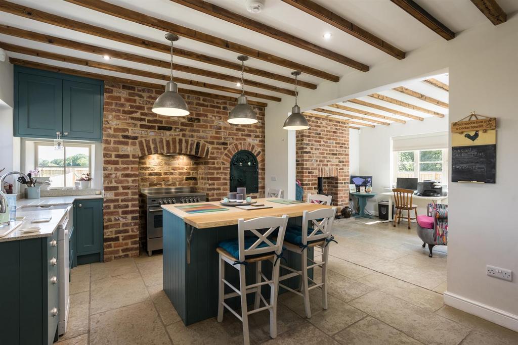 Kitchen Breakfast Room