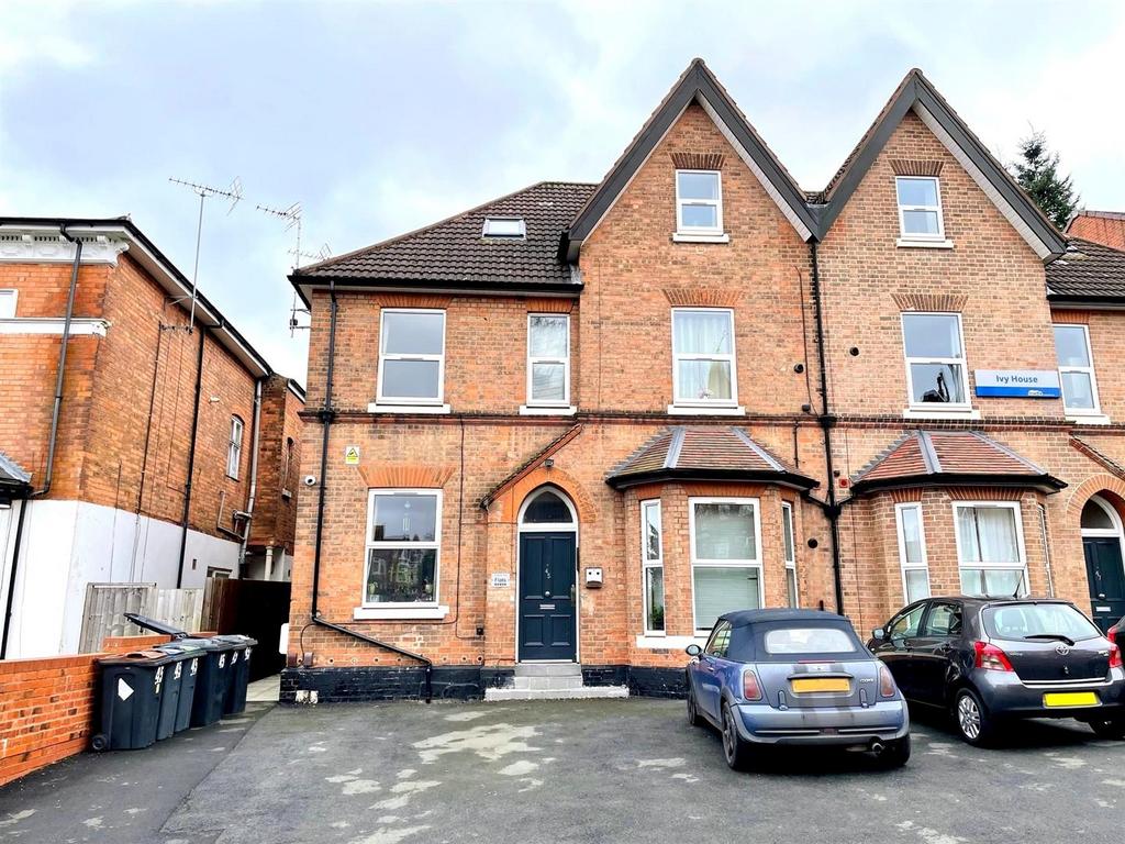 Mayfield Road, Moseley, Birmingham, B13 1 bed flat £750 pcm (£173 pw)