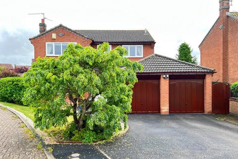 7 Adams Drive, Rothwell, Kettering, NN14 6YB