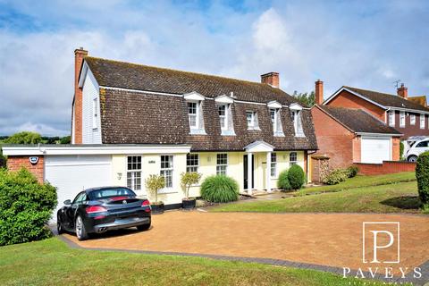 The Duchy House First Avenue, Frinton-on-sea, CO13 9EY