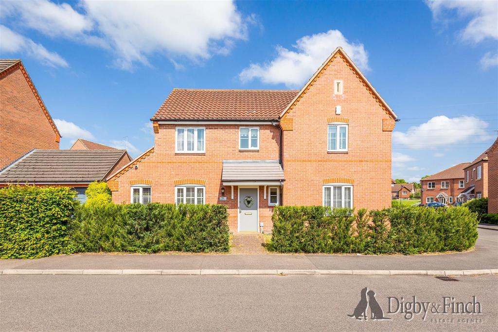 Buttercup Drive, Bourne 4 bed house for sale £390,000