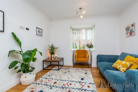 23 Buttercup Drive, Bourne, PE10 0PZ