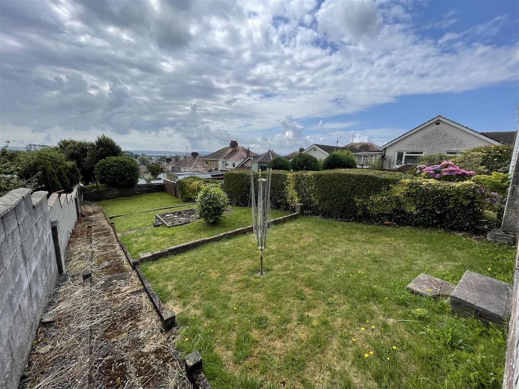 Gower View, Llanelli 3 bed semidetached house for sale £189,950
