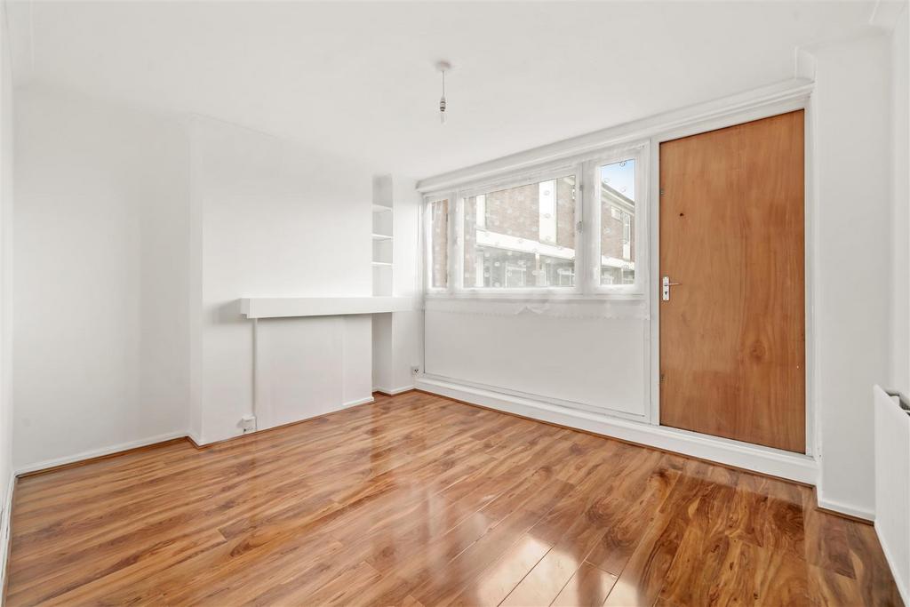 101 Fenwick Place - MUFHp UKu Qu G6x35c CAFc.jpg