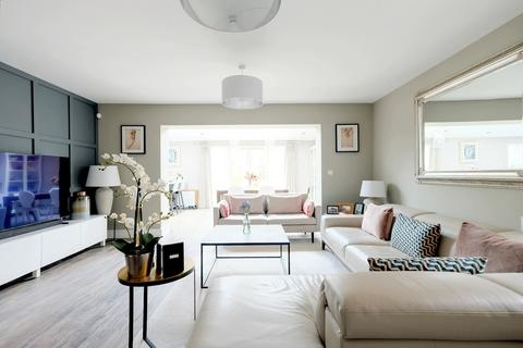 11 Taylor View, Springfield, Chelmsford, CM1 6DG