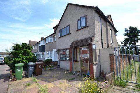 2 Glencoe Drive, Dagenham, RM10 7NS
