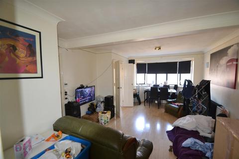 2 Glencoe Drive, Dagenham, RM10 7NS