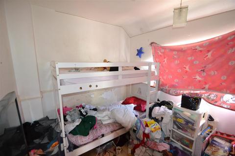 2 Glencoe Drive, Dagenham, RM10 7NS