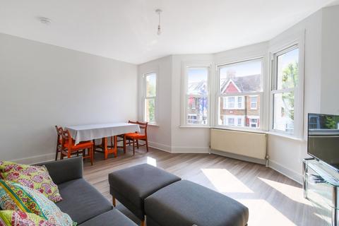 41 Elthorne Park Road, London, W7 2JB