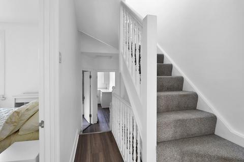 41 Elthorne Park Road, London, W7 2JB