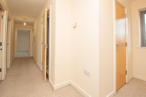 2 bedroom apartment for sale, Staverton Grove, Broughton