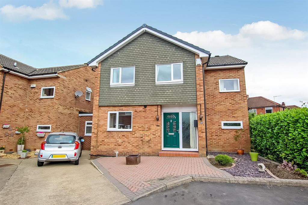 Westfield Drive, Darlington 4 bed detached house for sale £325,000