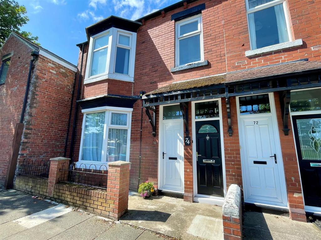 St Marys Avenue, South Shields 2 bed flat for sale £79,950