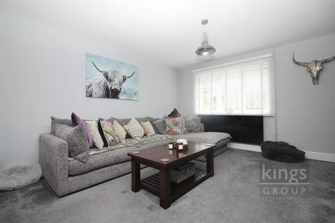 37 Fennells, Harlow, CM19 4RL