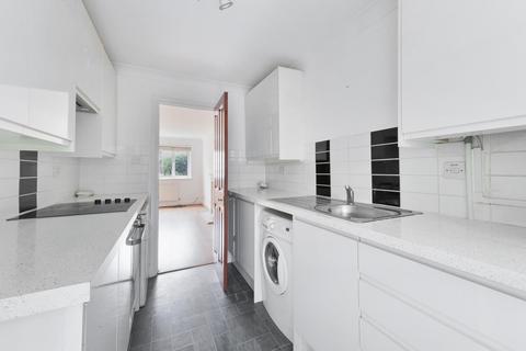 21 Bluegates, Ewell, Epsom, KT17 2SA