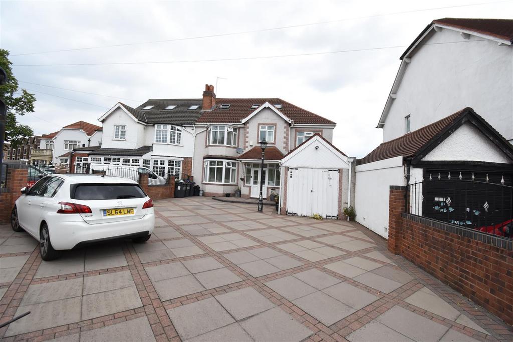 Coleshill Road, Hodge Hill, Birmingham 6 bed semidetached house for