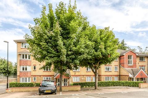 41 Muggeridge Close, South Croydon, CR2 7LB