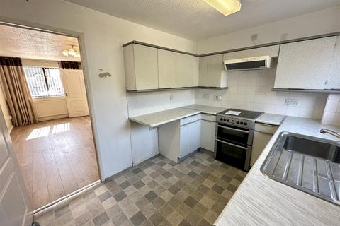 16 Fern Drive, Barry, CF62 7FN