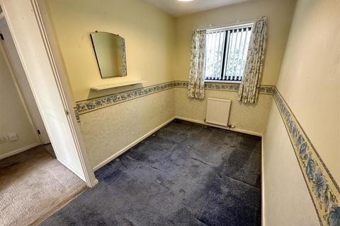 16 Fern Drive, Barry, CF62 7FN
