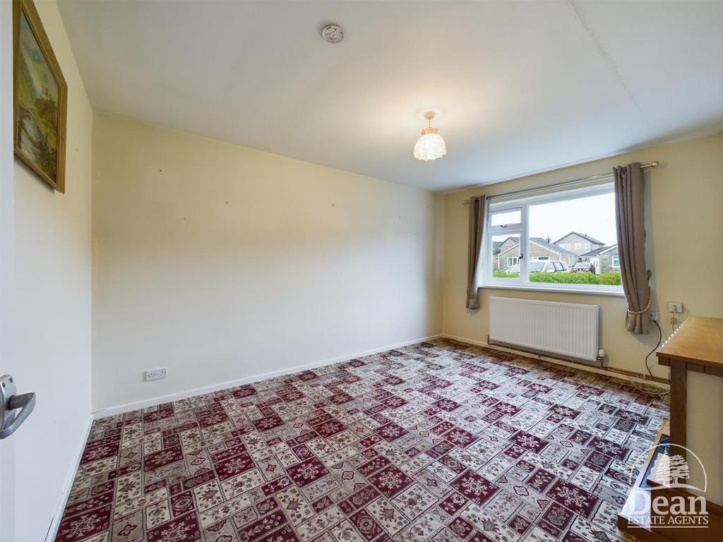 The Links, Coleford 1 bed detached bungalow for sale £200,000
