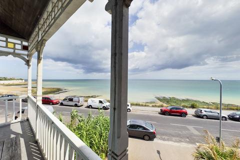 9 Eastern Esplanade, Broadstairs, CT10 1DR