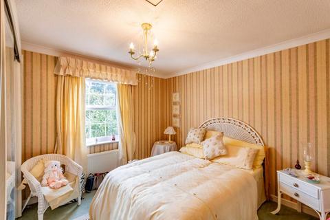 6 Beaufont Gardens, Bawtry, Doncaster, DN10 6RT