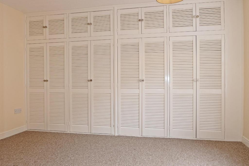 Master bedroom.jpg