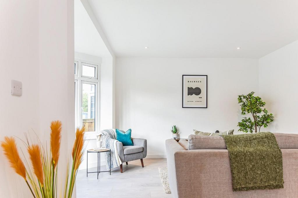 Sketch Ph9 4723057.jpg