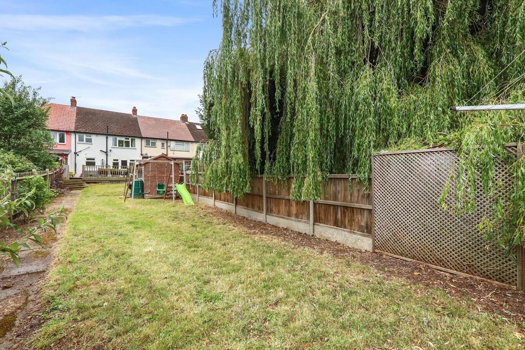 13-JHProp Wpen - 5 Howard Road - 38-medium.jpg