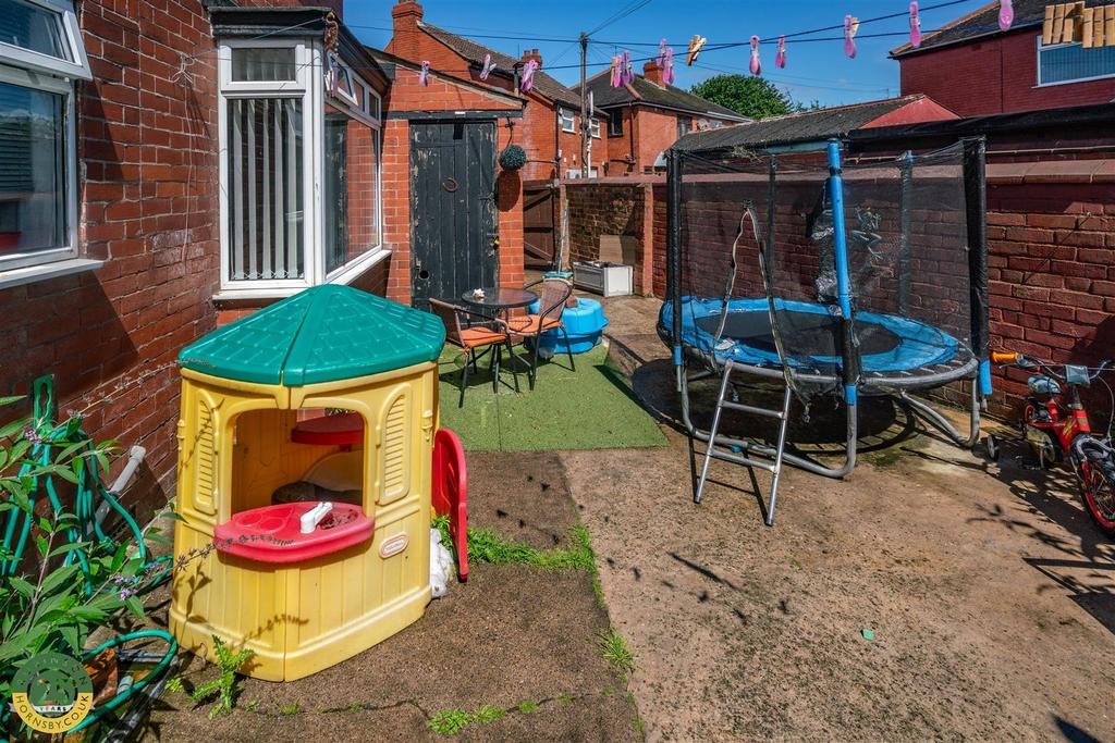 Rear Yard 2
