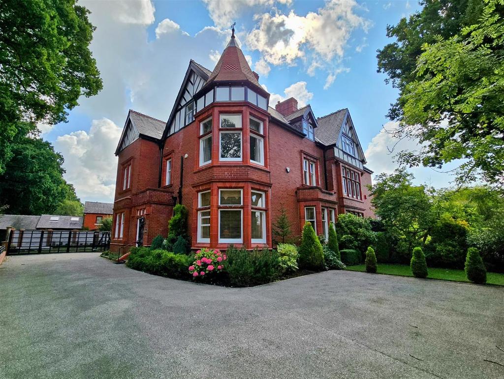 Park View Road, Lytham 6 bed semidetached house for sale £1,175,000