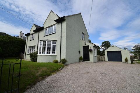 Min Y Nant Caernarfon Road, Criccieth, LL52 0AU