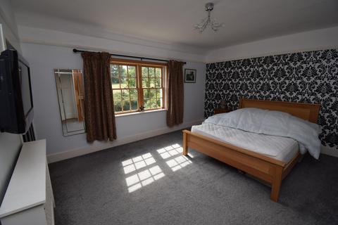 Min Y Nant Caernarfon Road, Criccieth, LL52 0AU