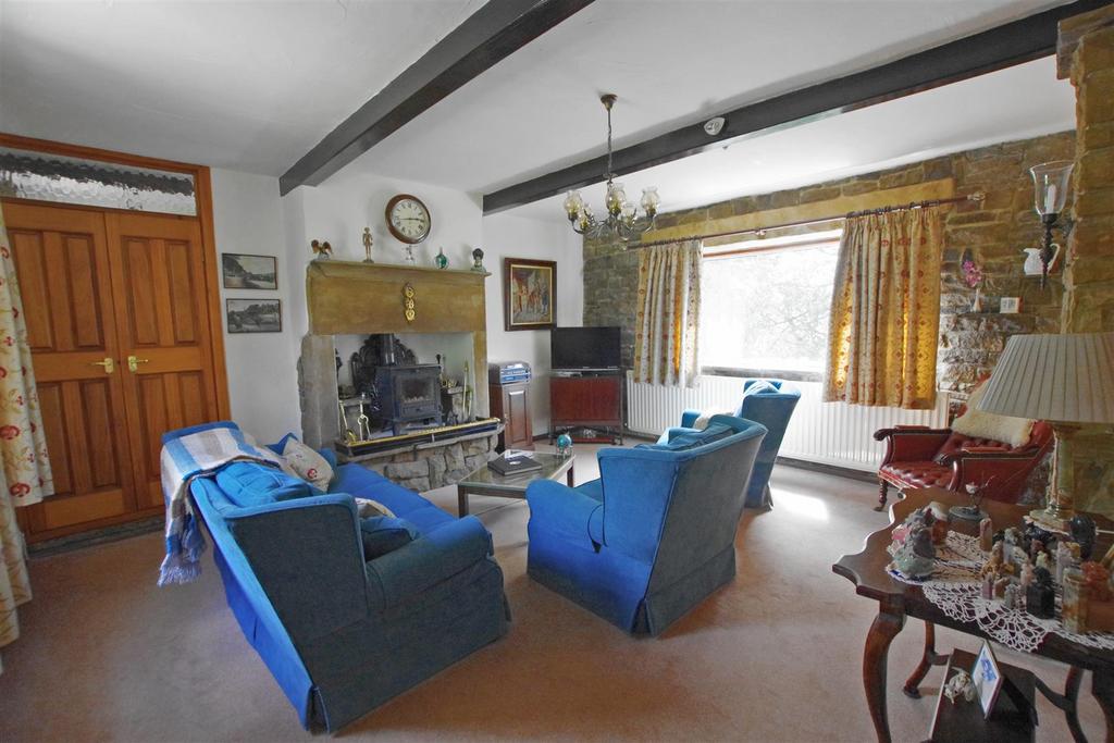 Dean House Lane, Stainland 3 bed semidetached house for sale £485,000