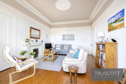 131a Craiglea Drive, Edinburgh, EH10 5PP