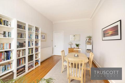 131a Craiglea Drive, Edinburgh, EH10 5PP