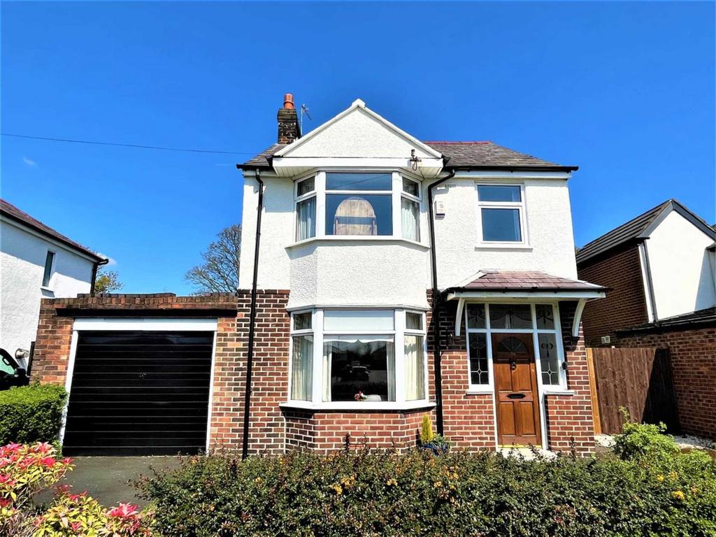 Brookside Avenue, Eccleston 3 bed detached house £329,950