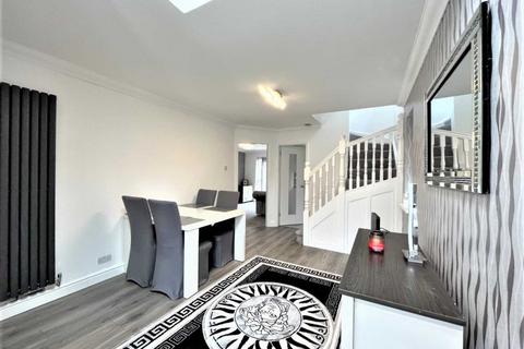4 Chater Close, Whiston, Prescot, L35 7LX