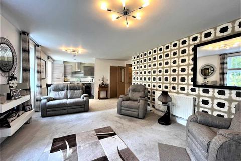2 bedroom apartment for sale, St. Thomas Close, Windle