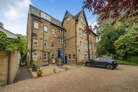 1 bedroom apartment for sale - Chobham, Woking GU24