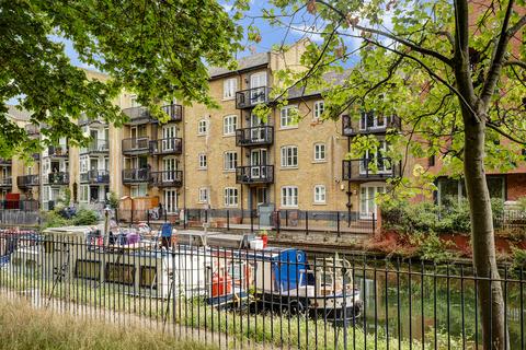 2 bedroom flat to rent, Haslers Wharf, Victoria Park, E3