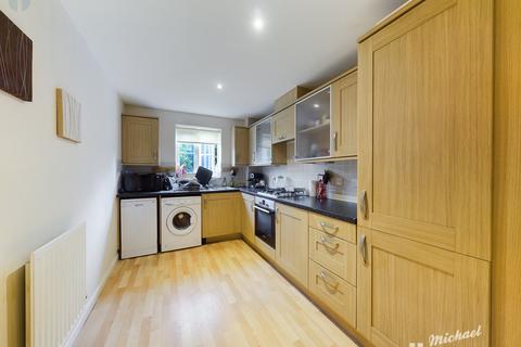 1 bedroom flat for sale, Coxhill Way, Aylesbury