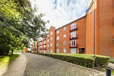 1 bedroom flat for sale, Coxhill Way, Aylesbury