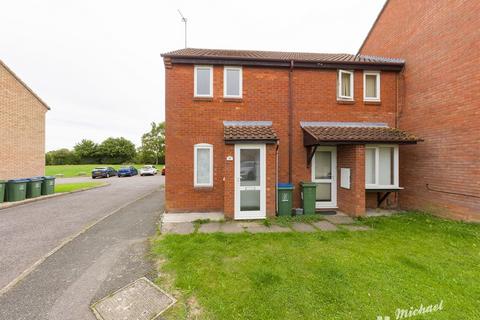 8 Foster Close, Aylesbury, HP20 2BW