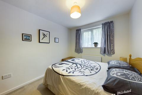 11 Chadbone Close, Aylesbury, HP20 2PS