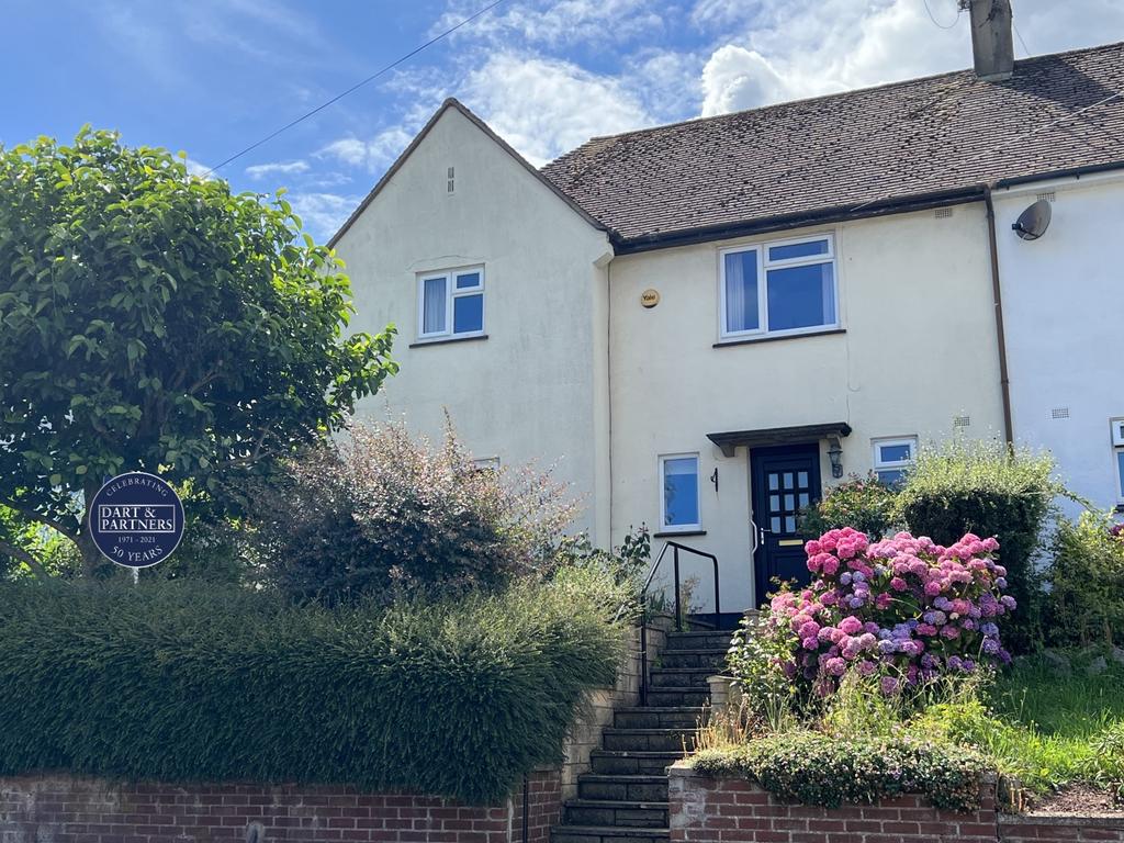 Fourth Avenue, Teignmouth, Devon, TQ14 3 bed terraced house £1,200