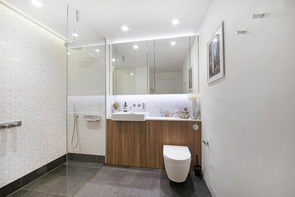 Apartment in London, Shepherd's Bush - View 4