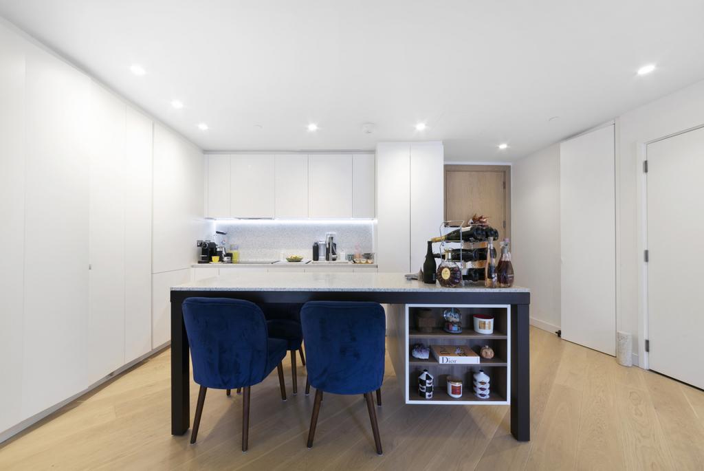 Apartment in London, Shepherd's Bush - View 5