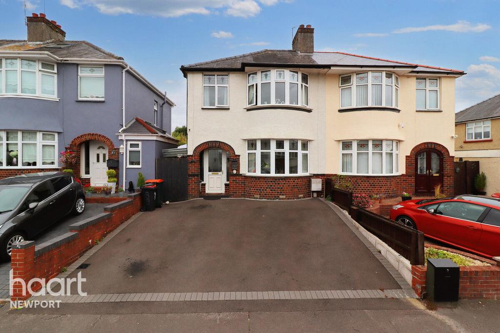 Badminton Road, Newport 3 bed semidetached house for sale £280,000
